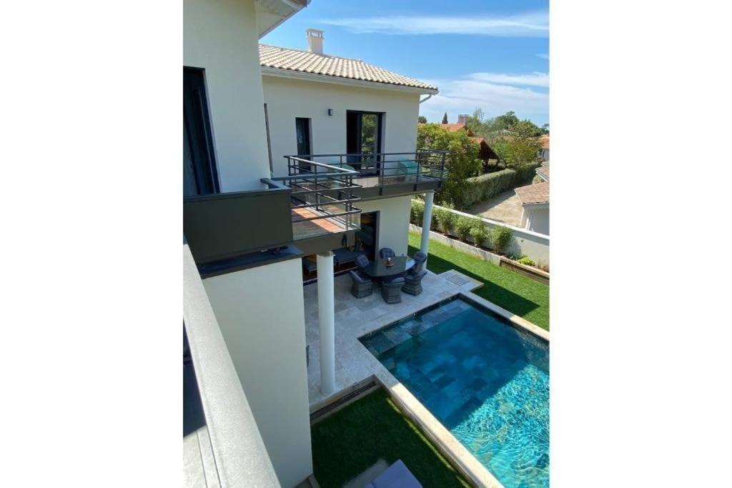 La Villa Des Trois Pins Andernos-les-Bains Luaran gambar
